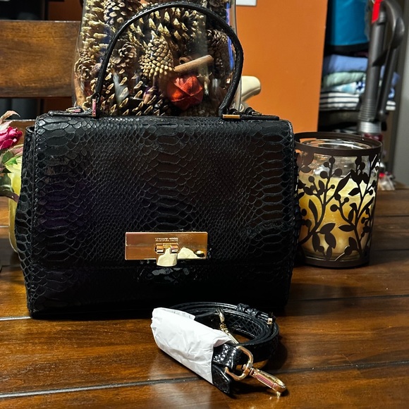 Michael Kors Satchel - Picture 15 of 15